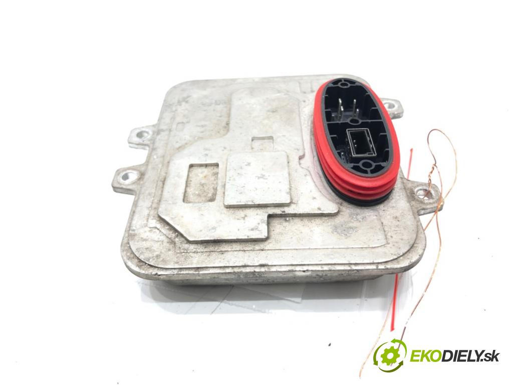 OPEL ASTRA J sedan 2012 - 2022    1.4 Turbo (69) 103 kW [140 KM] benzyna 2012 - 2022  Menič XENON 5DV009720-00 (Riadiace jednotky xenónu)