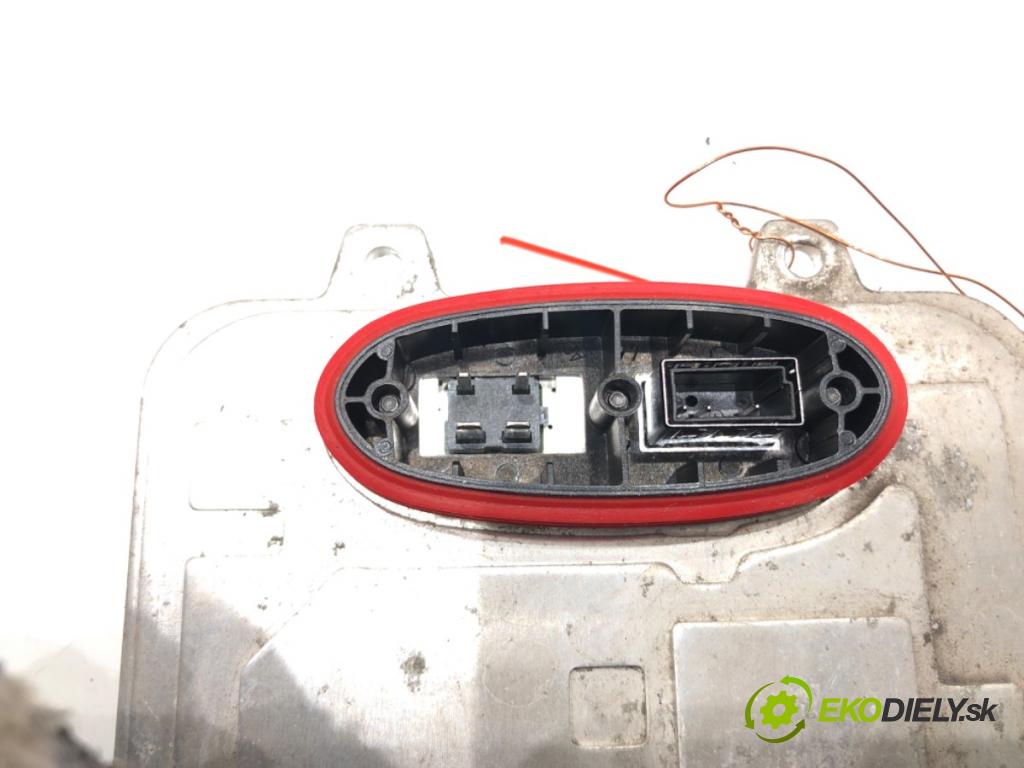 OPEL ASTRA J sedan 2012 - 2022    1.4 Turbo (69) 103 kW [140 KM] benzyna 2012 - 2022  Menič XENON 5DV009720-00 (Riadiace jednotky xenónu)