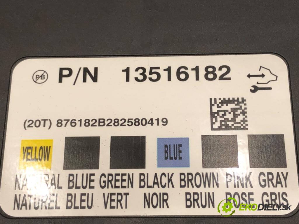 OPEL ASTRA J sedan 2012 - 2022    1.4 Turbo (69) 103 kW [140 KM] benzyna 2012 - 2022  Modul komfortu 13516182 (Moduly komfortu)