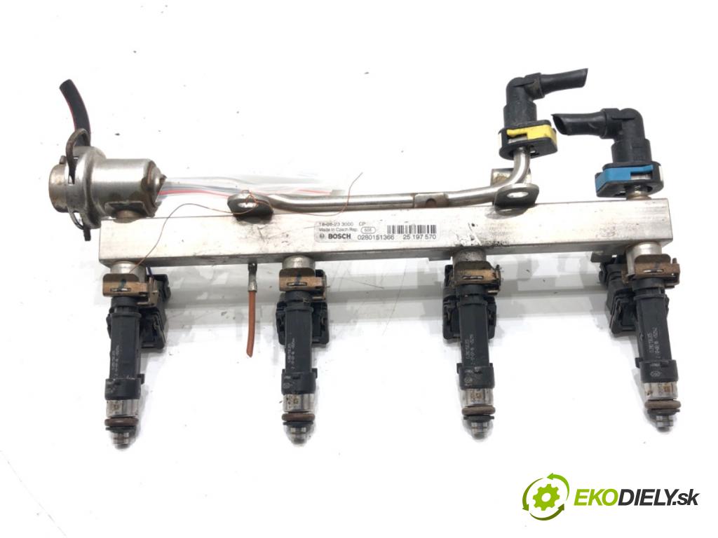 OPEL ASTRA J sedan 2012 - 2022    1.4 Turbo (69) 103 kW [140 KM] benzyna 2012 - 2022  Lišta vstrekovacia 25197570 (Vstrekovacie lišty)