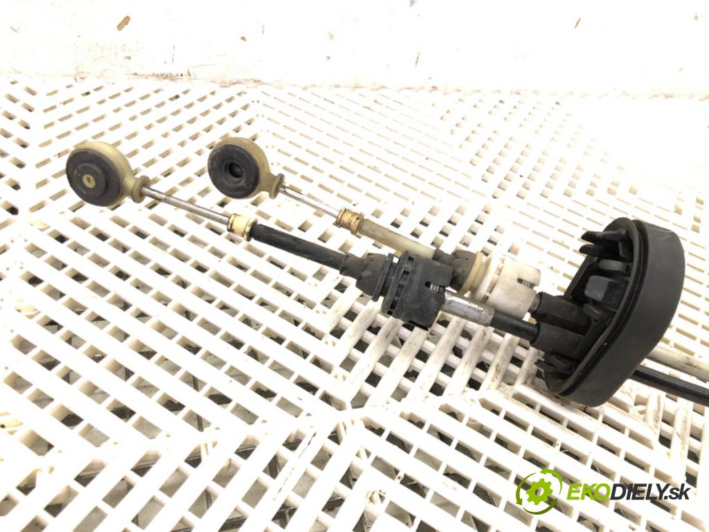 OPEL ASTRA J sedan 2012 - 2022    1.4 Turbo (69) 103 kW [140 KM] benzyna 2012 - 2022  Kulisa  (Rýchlostné páky / kulisy)