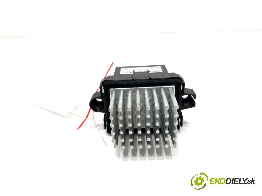 OPEL ASTRA J sedan 2012 - 2022    1.4 Turbo (69) 103 kW [140 KM] benzyna 2012 - 2022  odpor rezistor topení vzduchu 84178783 (Odpory topení)