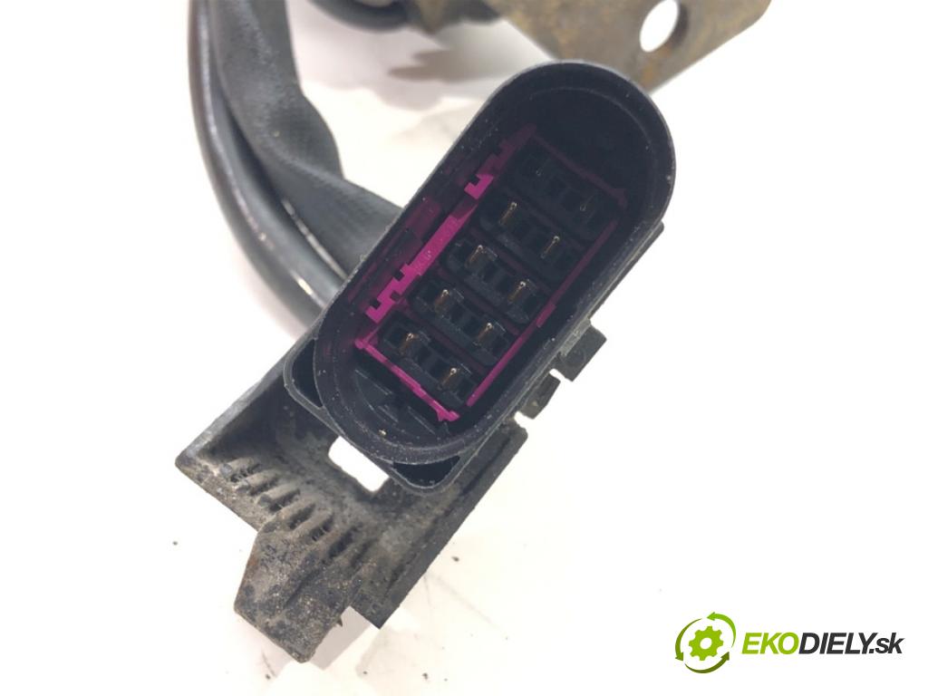 SEAT LEON (1M1) 1999 - 2006    1.9 TDI 81 kW [110 KM] olej napędowy 1999 - 2006  Pumpa vstrekovacia 038130107D (Vstrekovacie čerpadlá)