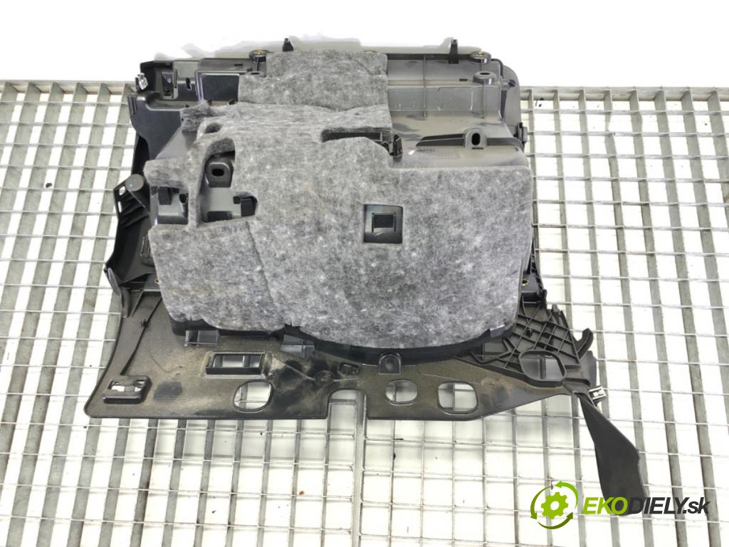 AUDI A4 B8 Avant (8K5) 2007 - 2015    1.8 TFSI 88 kW [120 KM] benzyna 2008 - 2015  Priehradka, kastlík spolujazdca 8K1857035 (Priehradky, kastlíky)