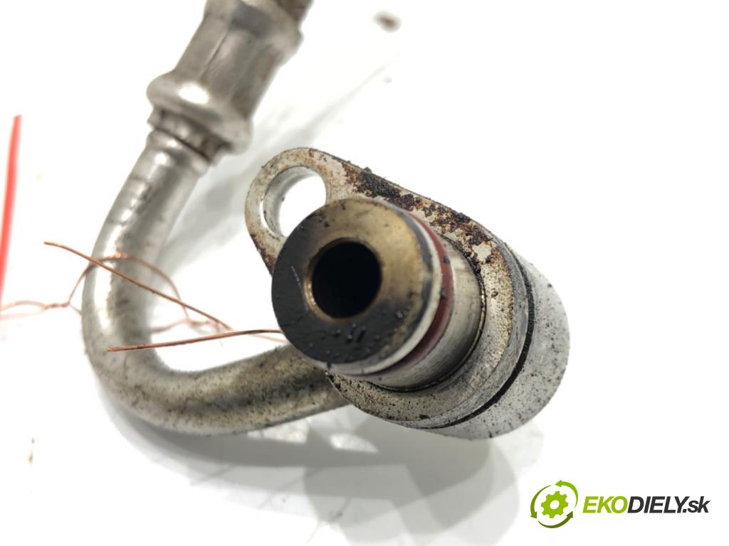 AUDI A4 B8 Avant (8K5) 2007 - 2015    1.8 TFSI 88 kW [120 KM] benzyna 2008 - 2015  rúrka turba  (Hadice intercoolera)