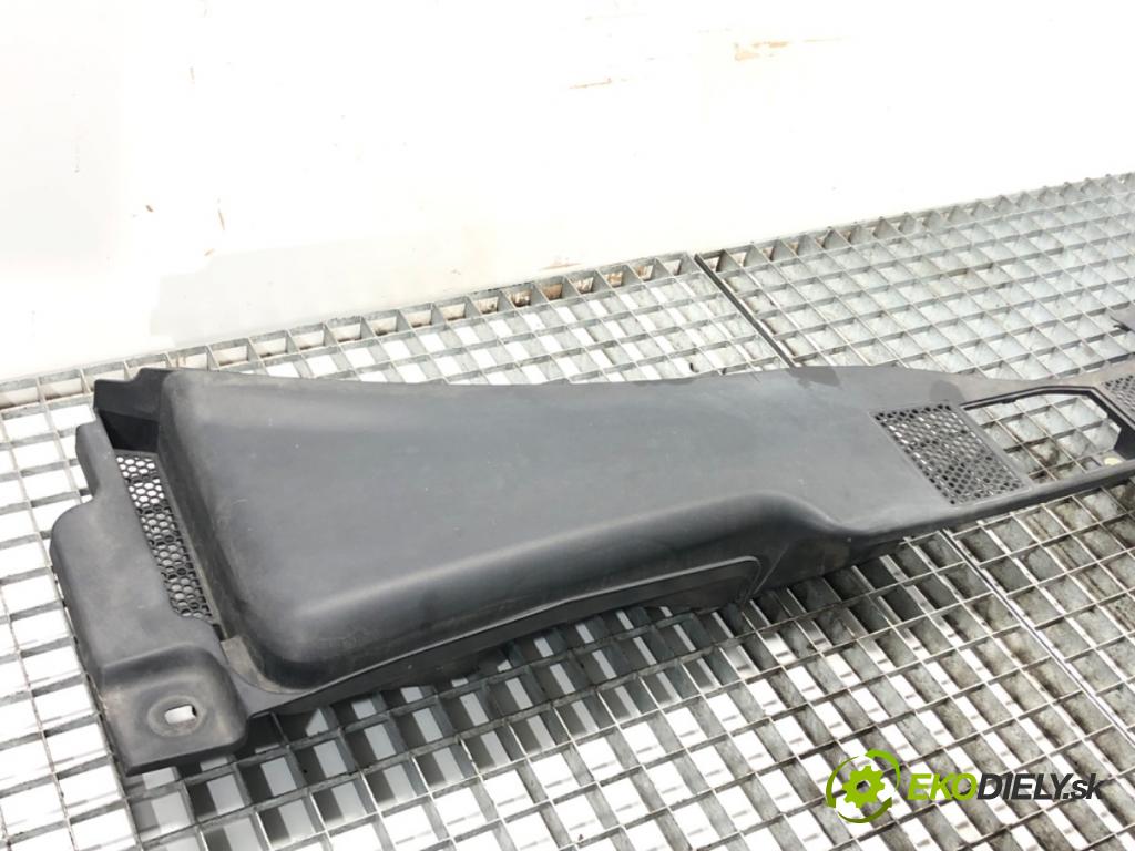 AUDI A4 B8 Avant (8K5) 2007 - 2015    1.8 TFSI 88 kW [120 KM] benzyna 2008 - 2015  Torpédo, plast pod čelné okno 8K1819447 (Torpéda)