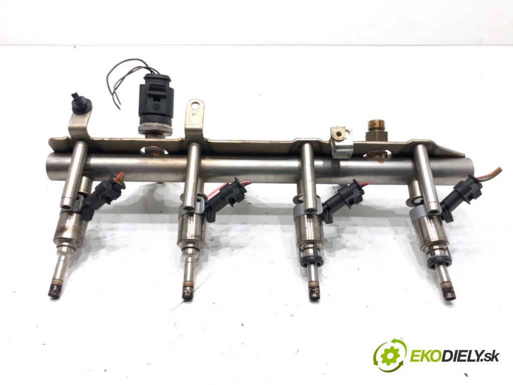 AUDI A4 B8 Avant (8K5) 2007 - 2015    1.8 TFSI 88 kW [120 KM] benzyna 2008 - 2015  Lišta vstrekovacia 06J133317G (Vstrekovacie lišty)