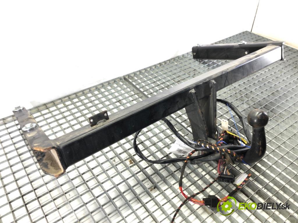 AUDI A4 B8 Avant (8K5) 2007 - 2015    1.8 TFSI 88 kW [120 KM] benzyna 2008 - 2015  Hák tažné zařízení  (Tažná zařízení)