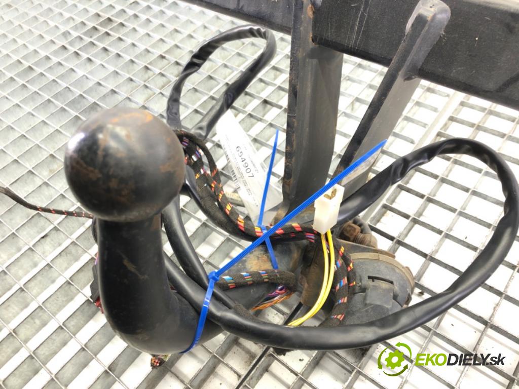 AUDI A4 B8 Avant (8K5) 2007 - 2015    1.8 TFSI 88 kW [120 KM] benzyna 2008 - 2015  Hák tažné zařízení  (Tažná zařízení)