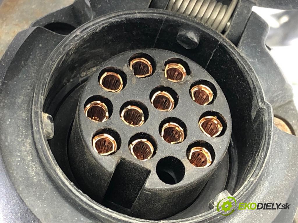 AUDI A4 B8 Avant (8K5) 2007 - 2015    1.8 TFSI 88 kW [120 KM] benzyna 2008 - 2015  Hák tažné zařízení  (Tažná zařízení)