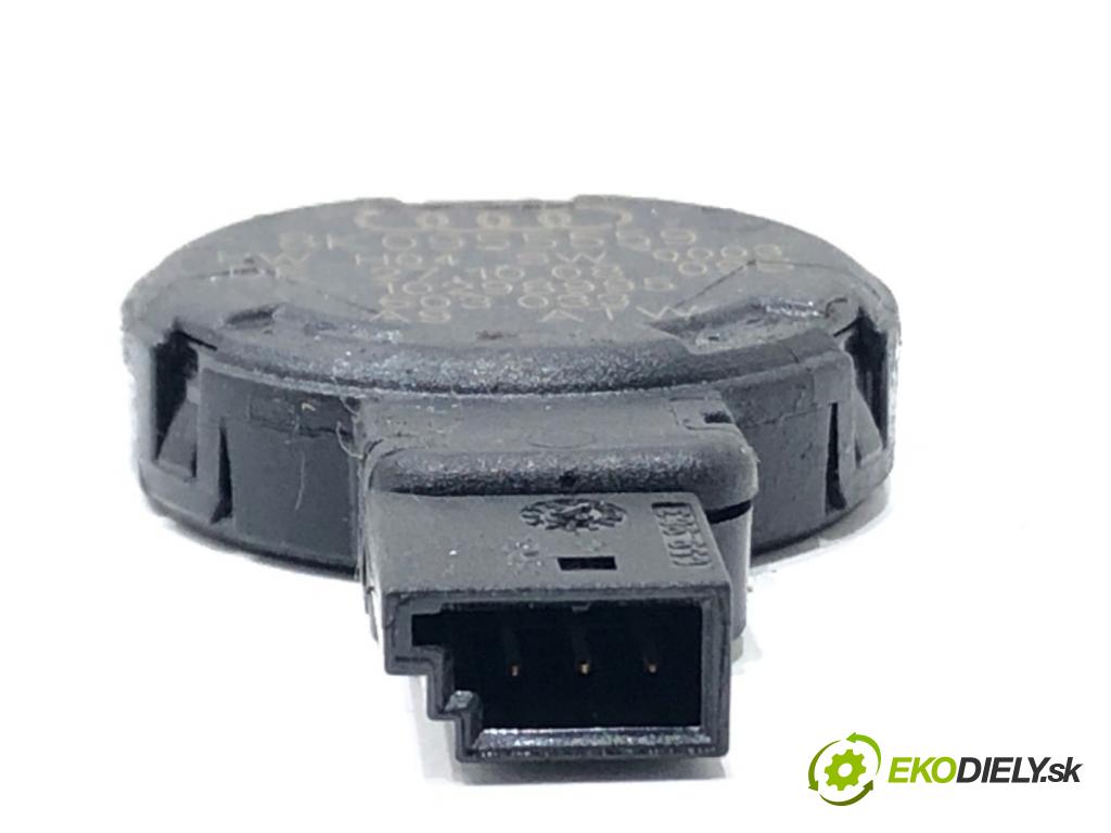 AUDI A4 B8 Avant (8K5) 2007 - 2015    1.8 TFSI 88 kW [120 KM] benzyna 2008 - 2015  Snímač dažďa 8K0955559 (Snímače dažďa)