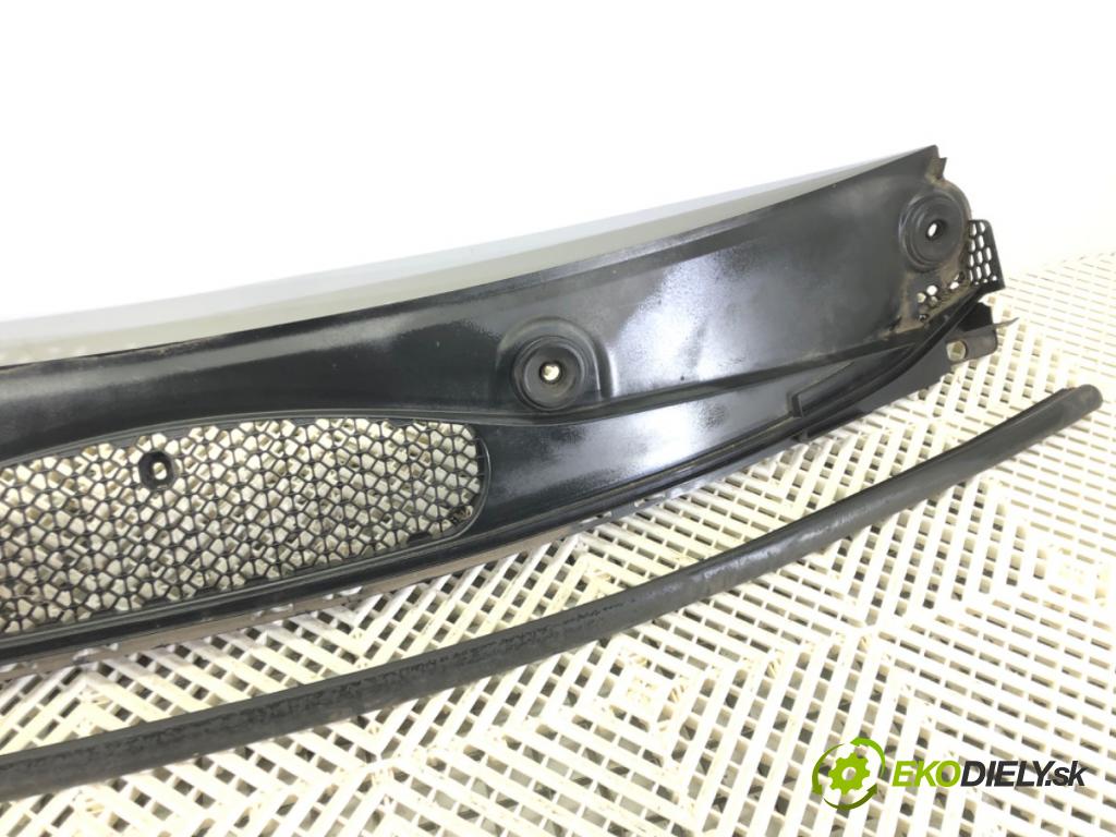 CITROEN BERLINGO Nadwozie pełne/minivan (B9) 2008 - 2022    1.6 HDi 90 68 kW [92 KM] olej napędowy 2010 - 2022  Torpédo, plast pod čelné okno  (Torpéda)