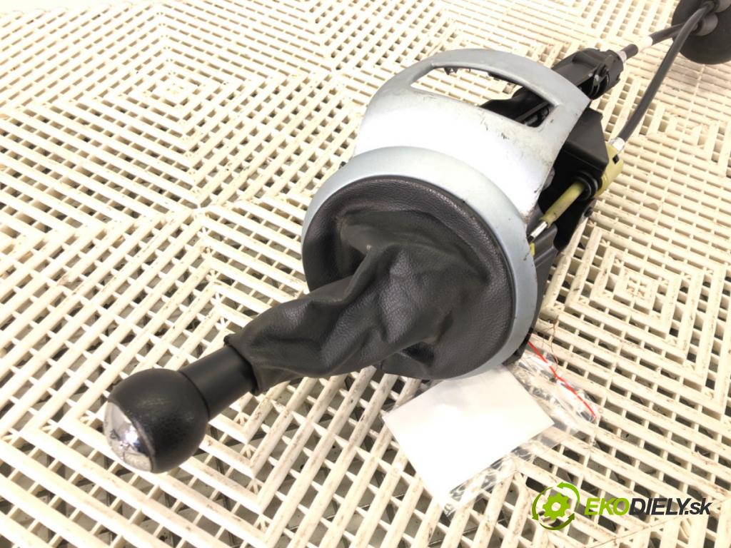 CITROEN BERLINGO Nadwozie pełne/minivan (B9) 2008 - 2022    1.6 HDi 90 68 kW [92 KM] olej napędowy 2010 - 2022  Kulisa  (Rýchlostné páky / kulisy)