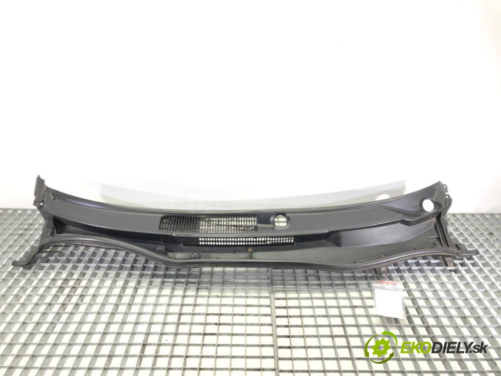 LEXUS IS II (_E2_) 2005 - 2013    220d (ALE20) 130 kW [177 KM] olej napędowy 2005 - 2012  Torpédo, plast pod čelné okno 55708-53060 (Torpéda)