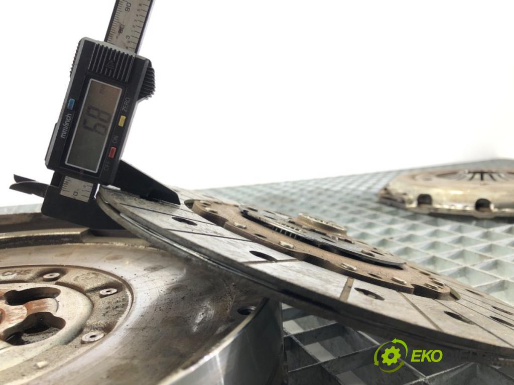 OPEL INSIGNIA A (G09) 2008 - 2017    2.0 CDTI (68) 96 kW [131 KM] olej napędowy 2008 - 2017  Spojková sada (bez ložiska) komplet 3082001703 A20DT (Kompletné sady (bez ložiska))