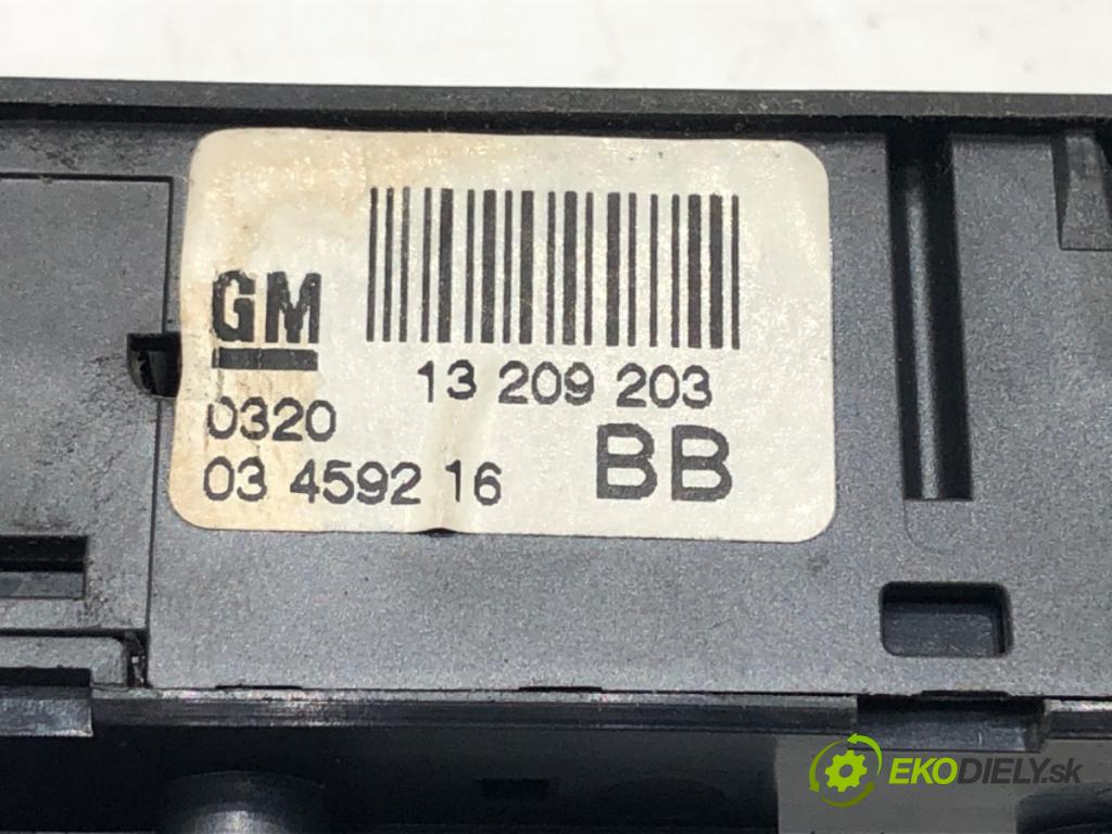 OPEL ZAFIRA B Nadwozie pełne/minivan (A05) 2005 - 2015    1.9 CDTI VAN (M75) 88 kW [120 KM] olej napędowy 2005 - 2015  Prepínač okien 13209203 (Prepínače, spínače, tlačidlá a ovládače kúrenia)