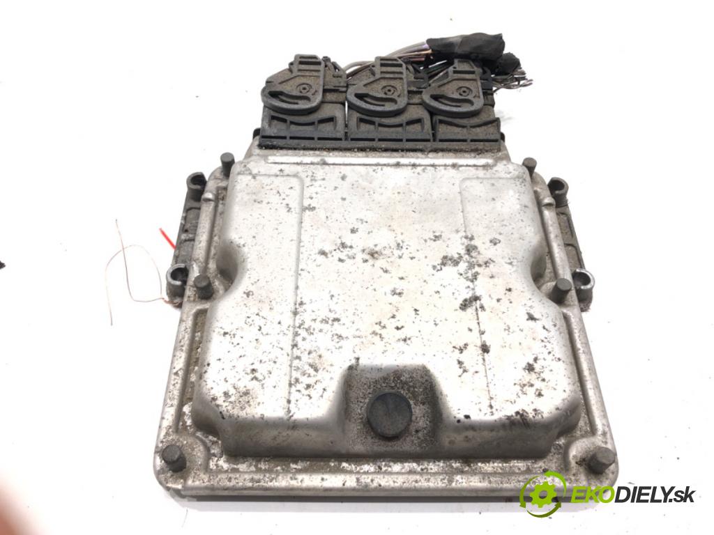 RENAULT LAGUNA II Grandtour (KG0/1_) 2001 - 2007    1.9 dCi (KG0G) 88 kW [120 KM] olej napędowy 2001 - 2007  riadiaca jednotka Motor 8200183768 (Riadiace jednotky)