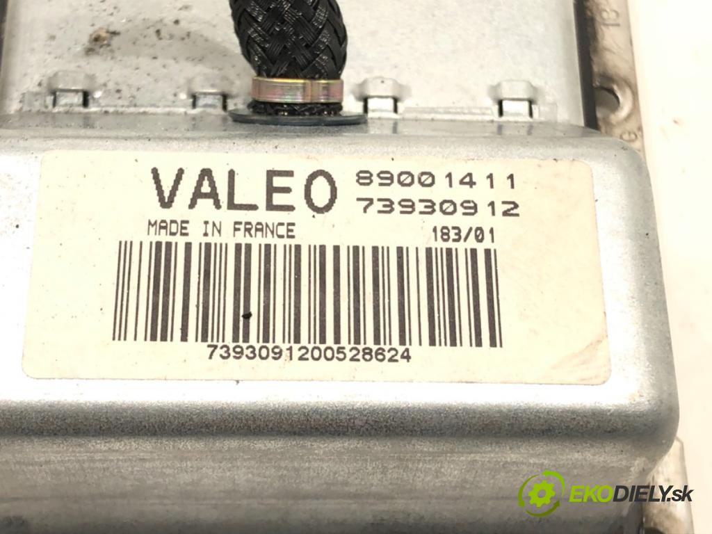 RENAULT LAGUNA II Grandtour (KG0/1_) 2001 - 2007    1.9 dCi (KG0G) 88 kW [120 KM] olej napędowy 2001 - 2007  Menič XENON 73930912 (Riadiace jednotky xenónu)