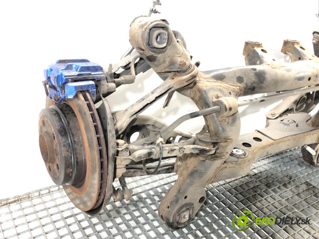 BMW 3 coupe (E92) 2005 - 2013    328 i xDrive 172 kW [234 KM] benzyna 2008 - 2013  výztuha zadní část