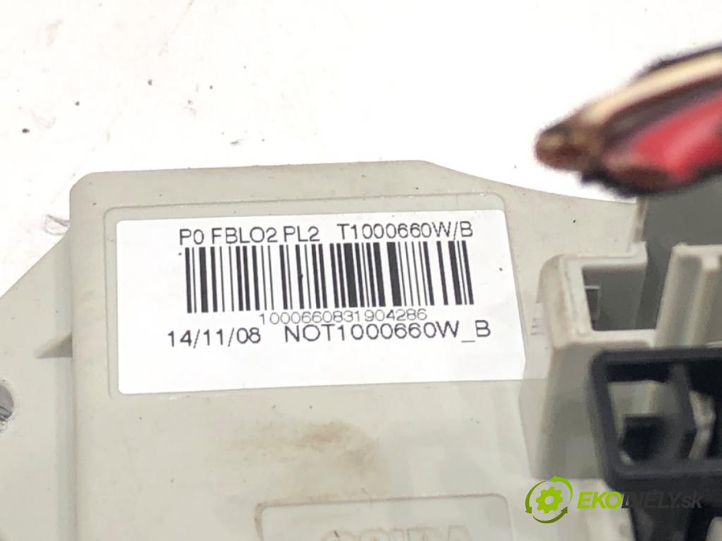 BMW 3 coupe (E92) 2005 - 2013    328 i xDrive 172 kW [234 KM] benzyna 2008 - 2013  odpor rezistor topení vzduchu T1000660W/B (Odpory topení)