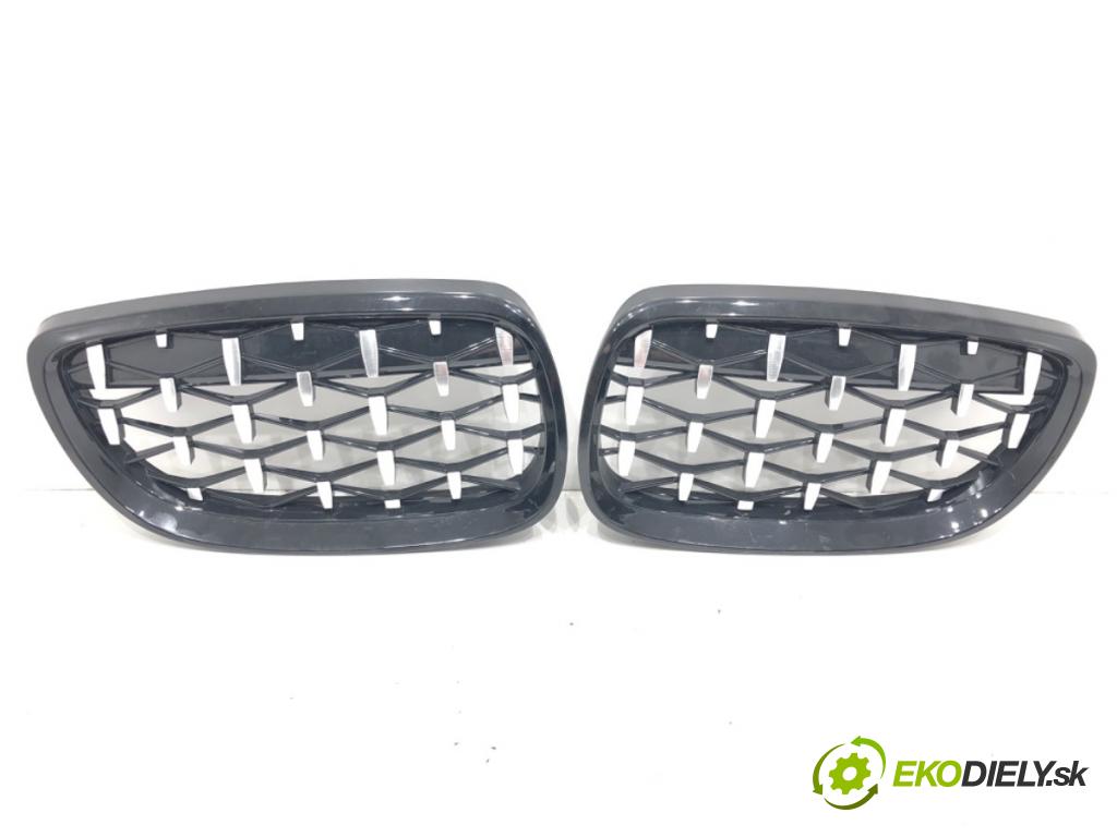 BMW 3 coupe (E92) 2005 - 2013    328 i xDrive 172 kW [234 KM] benzyna 2008 - 2013  mřížka maska  (Mřížky (masky) chladičů)