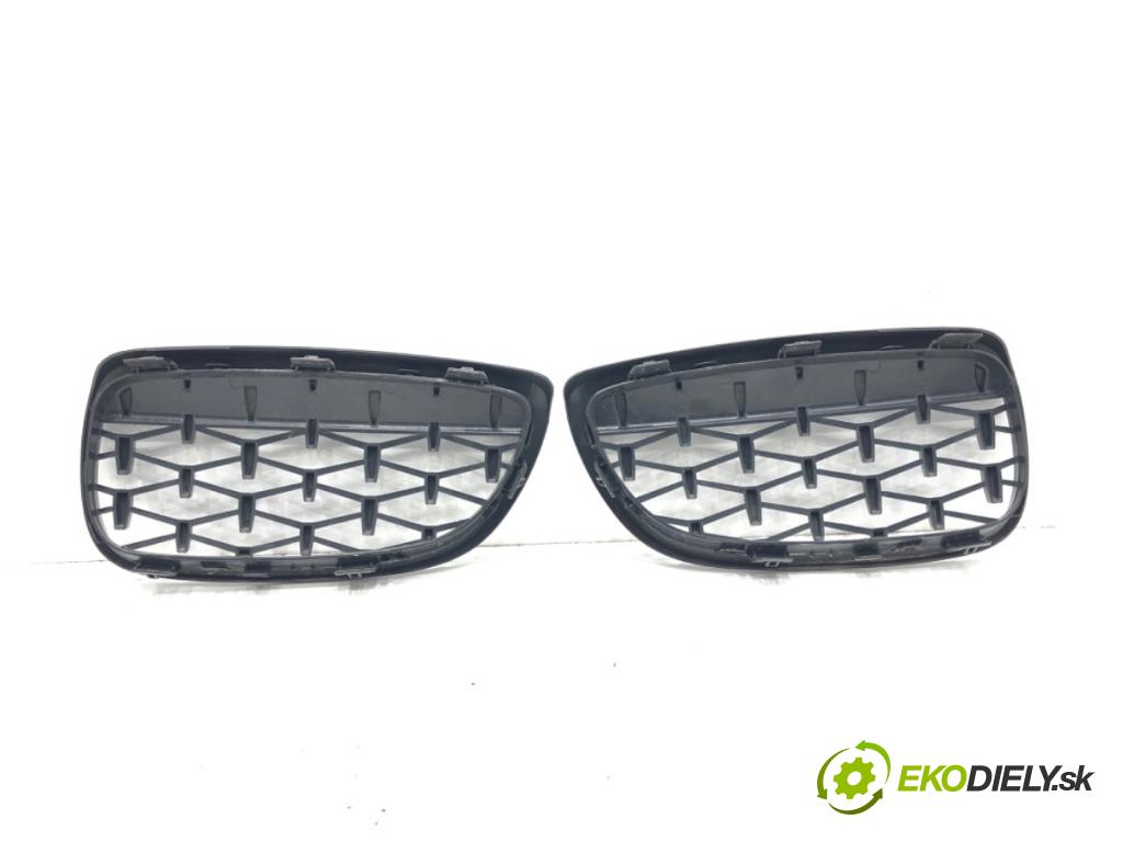BMW 3 coupe (E92) 2005 - 2013    328 i xDrive 172 kW [234 KM] benzyna 2008 - 2013  mřížka maska  (Mřížky (masky) chladičů)