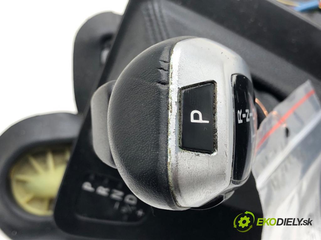 BMW 3 coupe (E92) 2005 - 2013    328 i xDrive 172 kW [234 KM] benzyna 2008 - 2013  Kulisa 7563658 (Rýchlostné páky / kulisy)