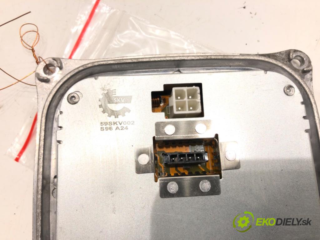 BMW 3 coupe (E92) 2005 - 2013    328 i xDrive 172 kW [234 KM] benzyna 2008 - 2013  Menič XENON 1307329153 (Riadiace jednotky xenónu)