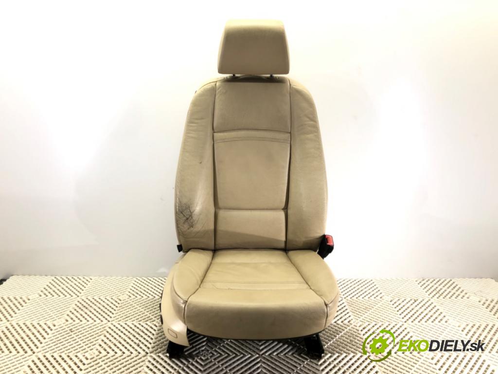 BMW 3 coupe (E92) 2005 - 2013    328 i xDrive 172 kW [234 KM] benzyna 2008 - 2013  Sedadlo pravy predný 