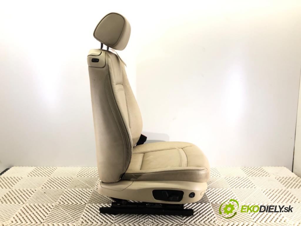 BMW 3 coupe (E92) 2005 - 2013    328 i xDrive 172 kW [234 KM] benzyna 2008 - 2013  Sedadlo pravy predný