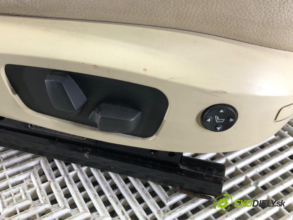 BMW 3 coupe (E92) 2005 - 2013    328 i xDrive 172 kW [234 KM] benzyna 2008 - 2013  Sedadlo pravy predný