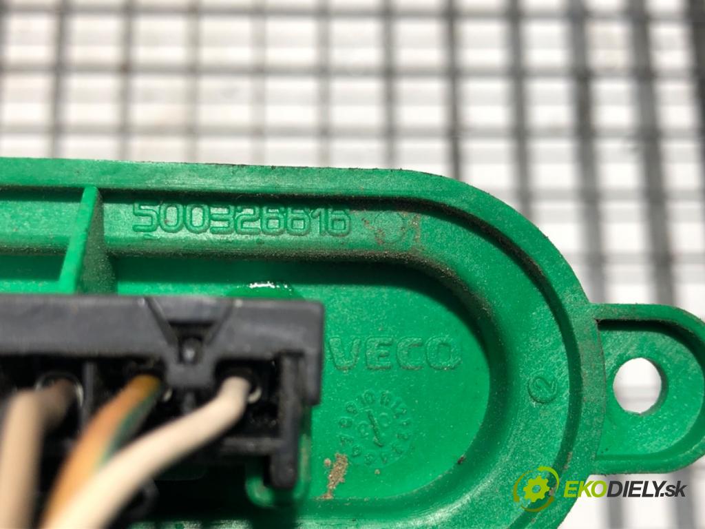 IVECO DAILY III Skrzynia 1997 - 2009    35 C 12 V, 35 S 12 V (AGKA43A2, AGKB43A2, AGKB46A2,... 85 kW [116 KM] olej napędowy 2002 - 2007  odpor rezistor topení vzduchu  (Odpory topení)