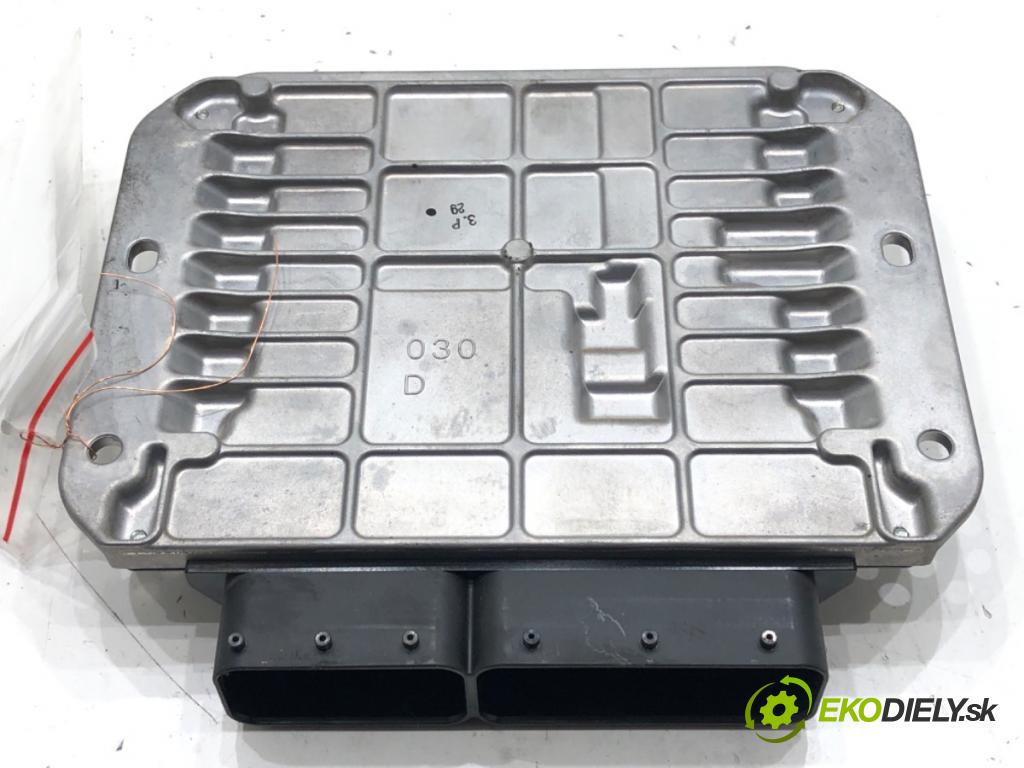 SUBARU XV (_GP_) 2011 - 2022    2.0 D AWD (GPD) 108 kW [147 KM] olej napędowy 2012 - 2022  riadiaca jednotka Motor 22611AU260 (Riadiace jednotky)