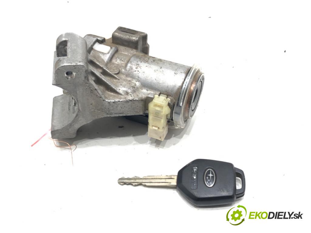 SUBARU XV (_GP_) 2011 - 2022    2.0 D AWD (GPD) 108 kW [147 KM] olej napędowy 2012 - 2022  spinačka 88216FJ000 (Spínacie skrinky a kľúče)