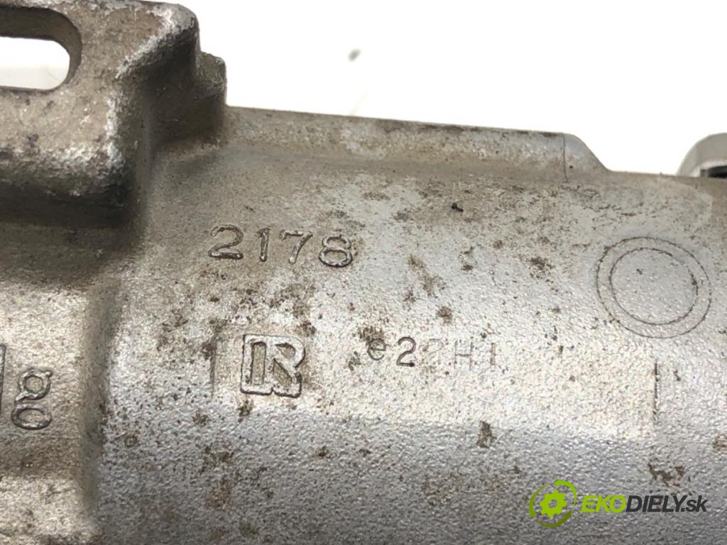 SUBARU XV (_GP_) 2011 - 2022    2.0 D AWD (GPD) 108 kW [147 KM] olej napędowy 2012 - 2022  spinačka 88216FJ000 (Spínacie skrinky a kľúče)