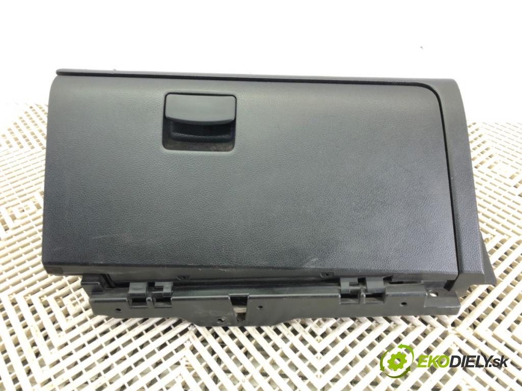 SUBARU XV (_GP_) 2011 - 2022    2.0 D AWD (GPD) 108 kW [147 KM] olej napędowy 2012 - 2022  Priehradka, kastlík spolujazdca  (Priehradky, kastlíky)