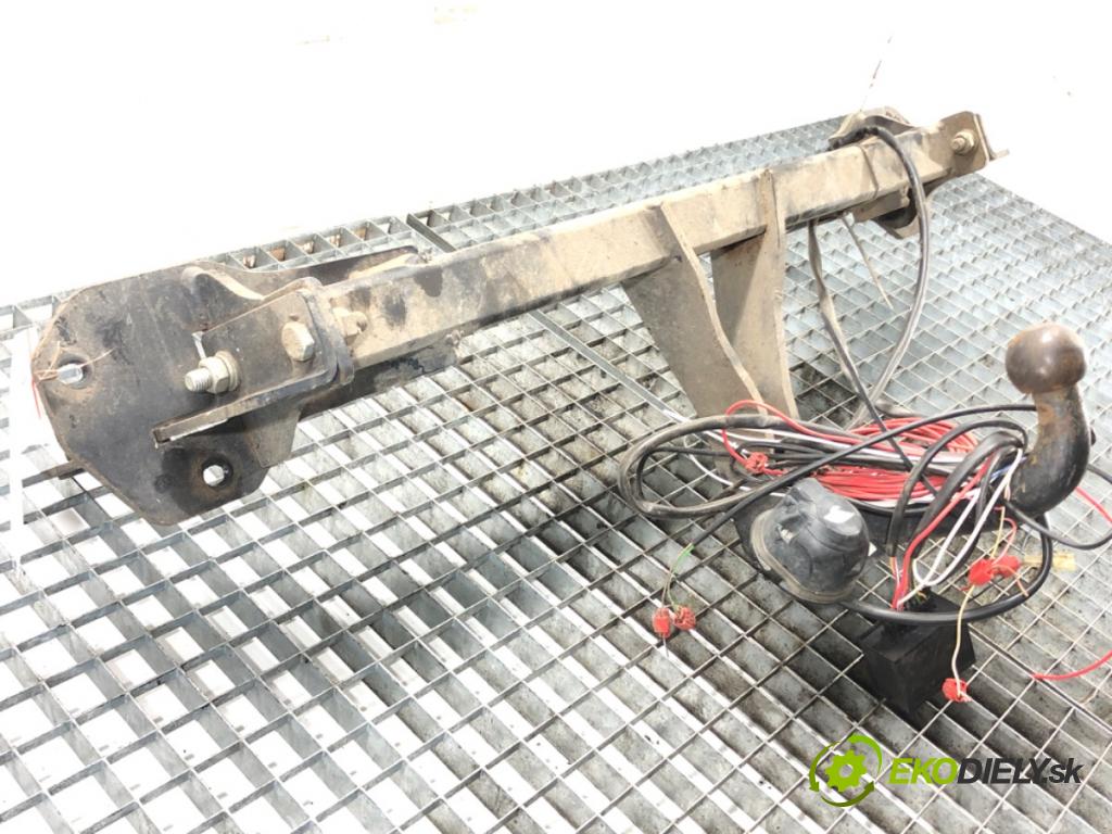 SUBARU XV (_GP_) 2011 - 2022    2.0 D AWD (GPD) 108 kW [147 KM] olej napędowy 2012 - 2022  Hák tažné zařízení  (Tažná zařízení)