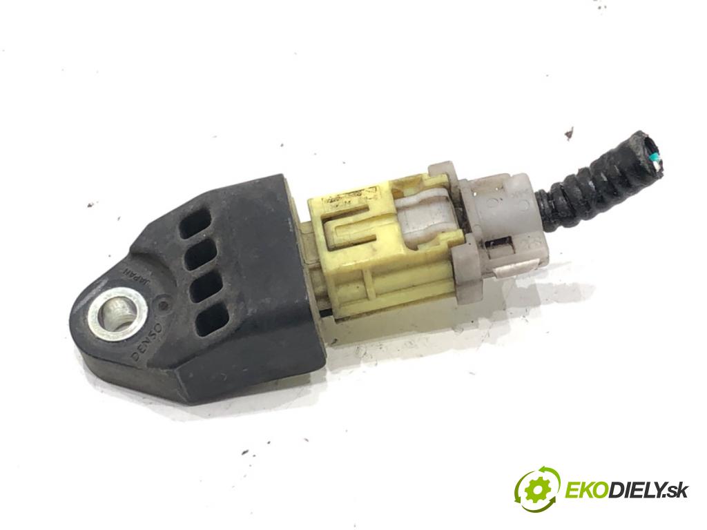 SUBARU XV (_GP_) 2011 - 2022    2.0 D AWD (GPD) 108 kW [147 KM] olej napędowy 2012 - 2022  Snímač nárazu 98231FJ000 (Snímače nárazu)