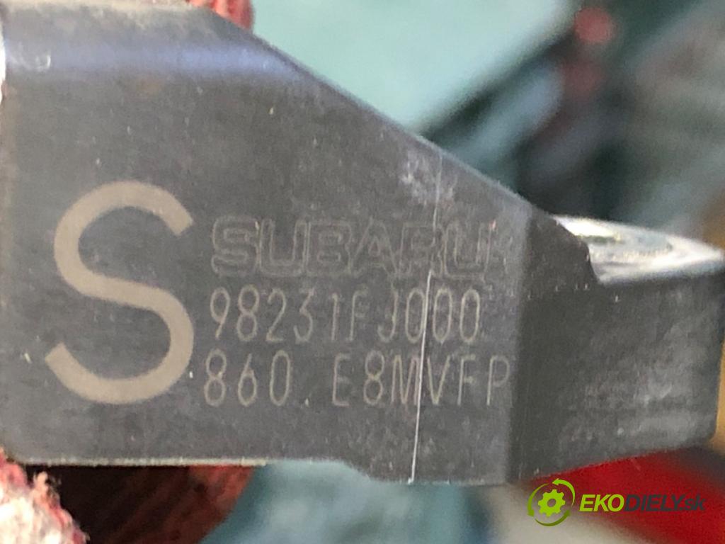 SUBARU XV (_GP_) 2011 - 2022    2.0 D AWD (GPD) 108 kW [147 KM] olej napędowy 2012 - 2022  Snímač nárazu 98231FJ000 (Snímače nárazu)