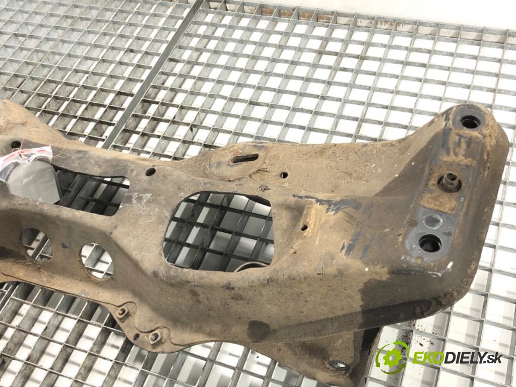 SUBARU XV (_GP_) 2011 - 2022    2.0 D AWD (GPD) 108 kW [147 KM] olej napędowy 2012 - 2022  výztuha pod motor  (Výztuhy přední)