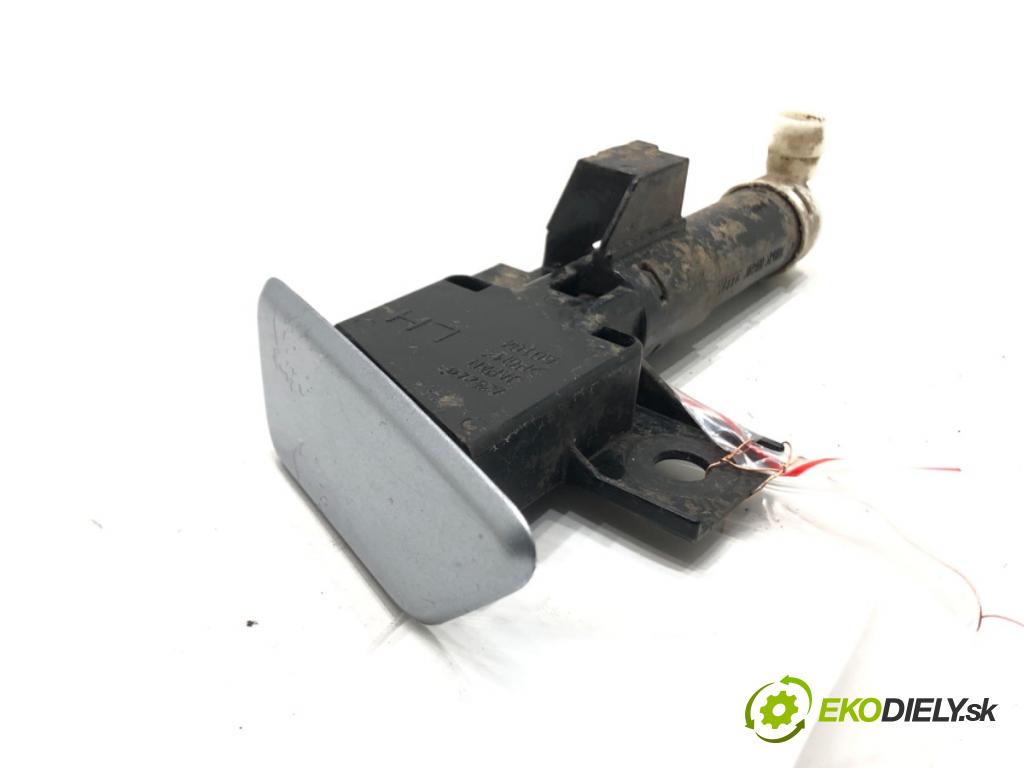 SUBARU XV (_GP_) 2011 - 2022    2.0 D AWD (GPD) 108 kW [147 KM] olej napędowy 2012 - 2022  ostrekovača svetla ľavy  (Motorčeky, čerpadlá ostrekovačov)