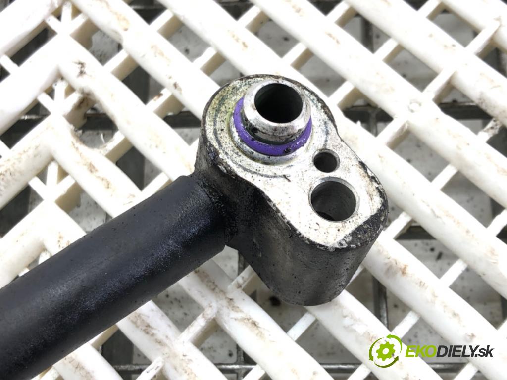 AUDI A2 (8Z0) 2000 - 2005    1.4 55 kW [75 KM] benzyna 2000 - 2005  rúrka klimatizácie  (Rúrky klimatizácie)