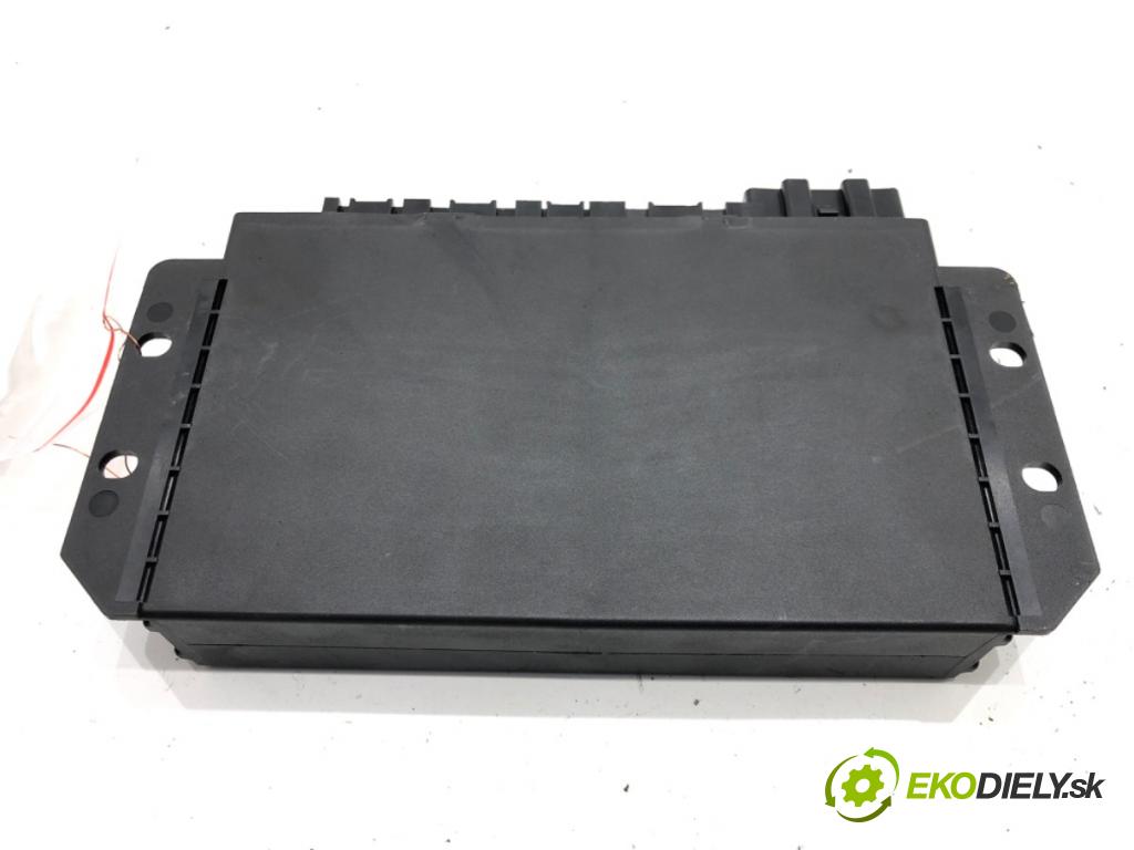 AUDI A2 (8Z0) 2000 - 2005    1.4 55 kW [75 KM] benzyna 2000 - 2005  Modul komfortu 8Z0959433H (Moduly komfortu)