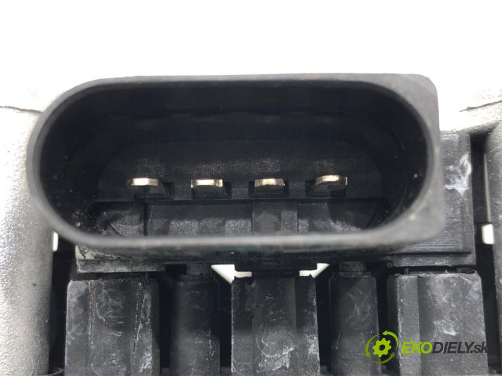 AUDI A2 (8Z0) 2000 - 2005    1.4 55 kW [75 KM] benzyna 2000 - 2005  Cievka zapaľovacia  (Zapaľovacie cievky, moduly)