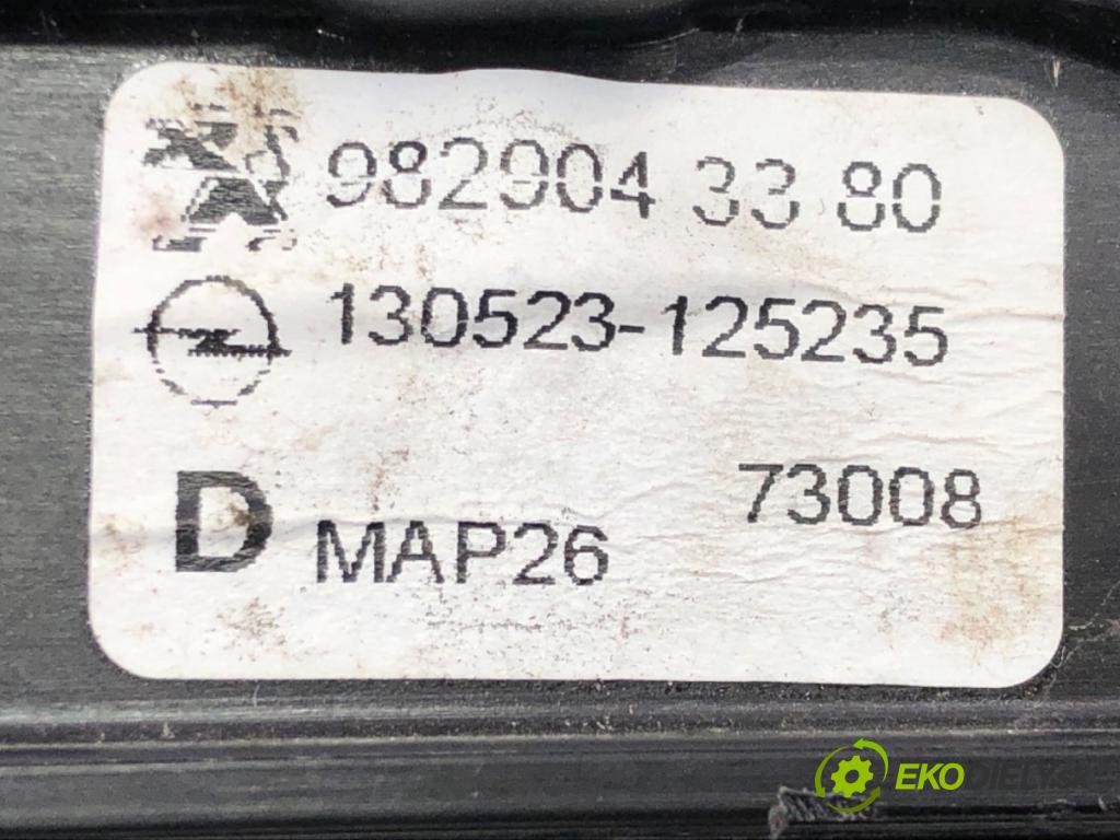 PEUGEOT 208 II (UB_, UP_, UW_, UJ_) 2019 - 2022    e-208 100 kW [136 KM] elektryczny 2019 - 2022  mechanismus okna pravý přední část 9829043380