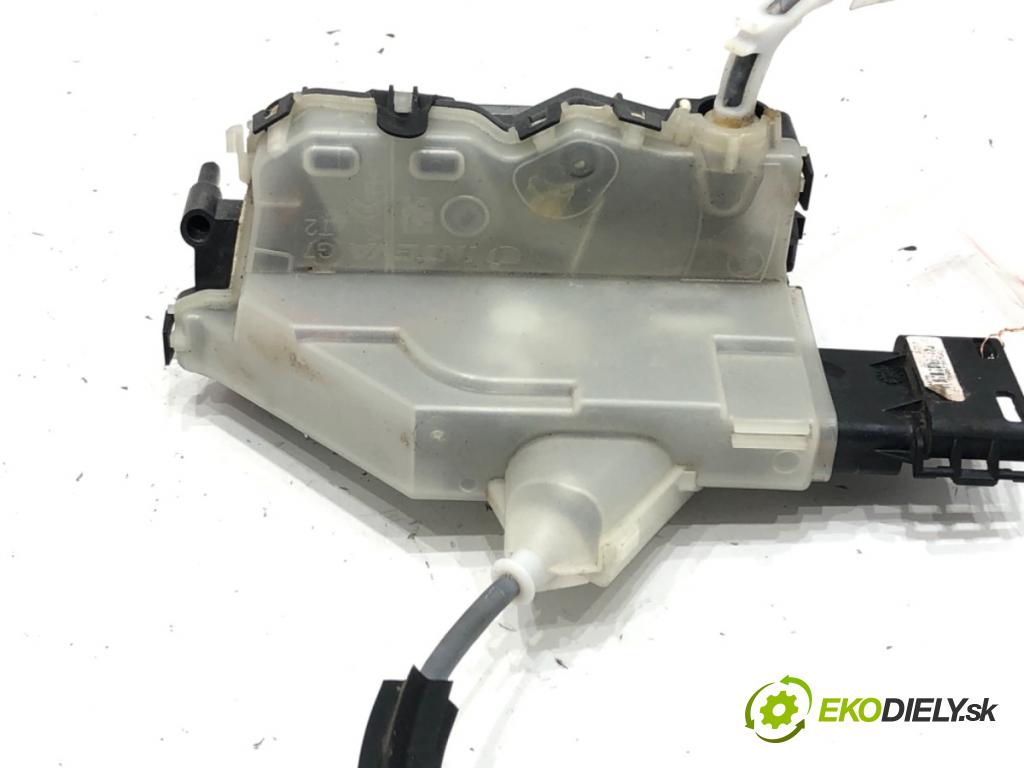 PEUGEOT 208 II (UB_, UP_, UW_, UJ_) 2019 - 2022    e-208 100 kW [136 KM] elektryczny 2019 - 2022  zámok dveře levý zadní část 444130