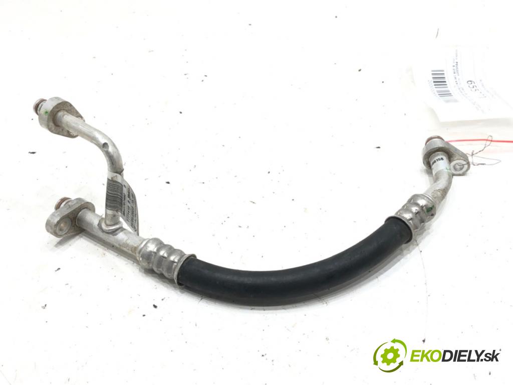 PEUGEOT 208 II (UB_, UP_, UW_, UJ_) 2019 - 2022    e-208 100 kW [136 KM] elektryczny 2019 - 2022  rúrka klimatizácie 9843707480 (Rúrky klimatizácie)