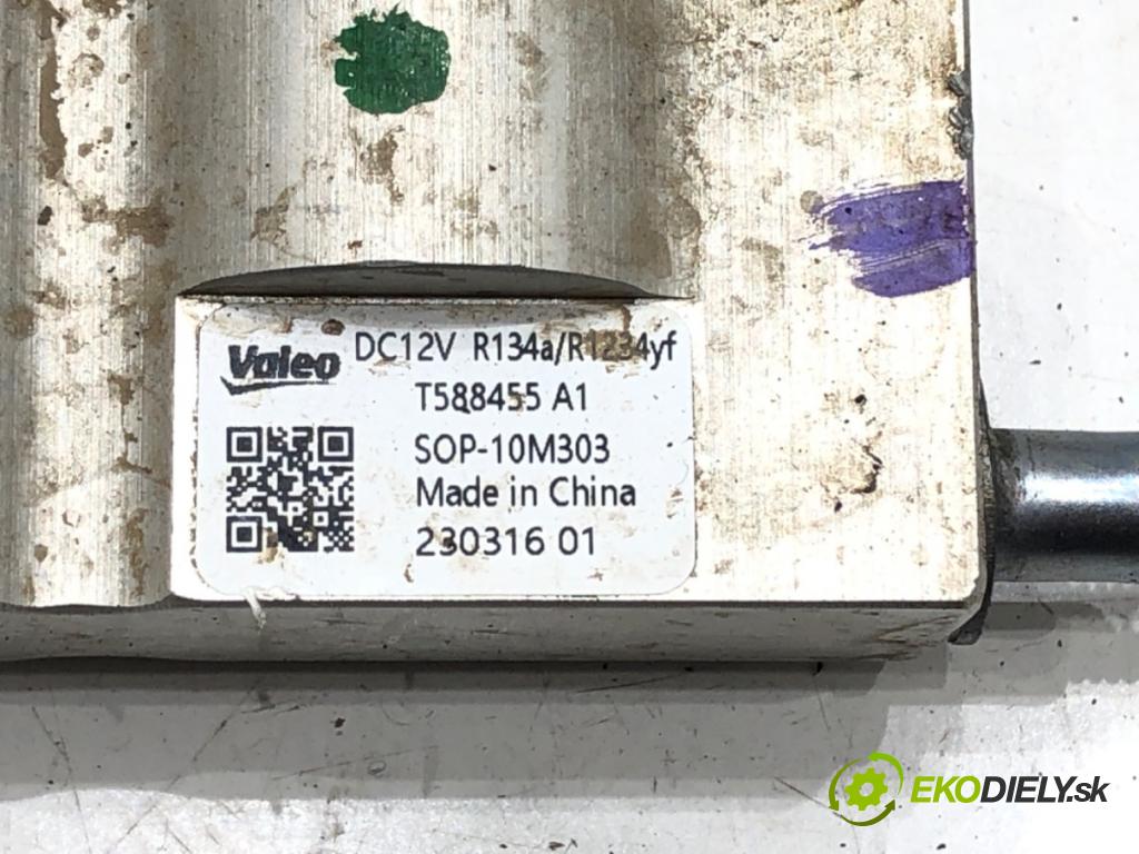 PEUGEOT 208 II (UB_, UP_, UW_, UJ_) 2019 - 2022    e-208 100 kW [136 KM] elektryczny 2019 - 2022  ventil klimatizace T588455A1