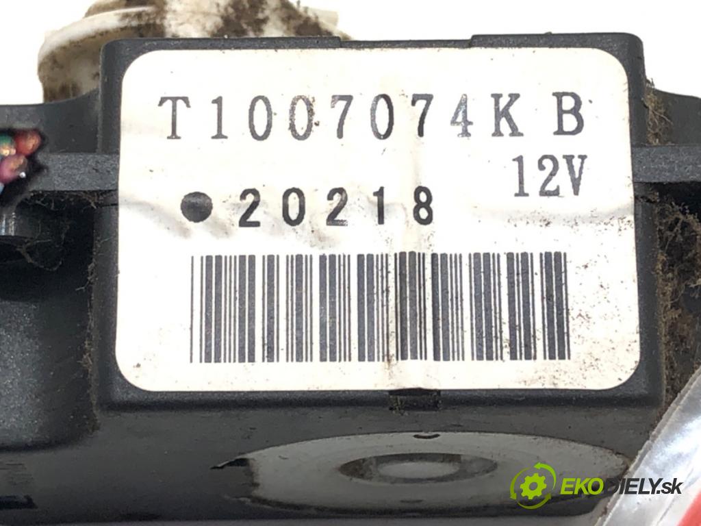 SUBARU XV (_GP_) 2011 - 2022    2.0 D AWD (GPD) 108 kW [147 KM] olej napędowy 2012 - 2022  motorek topení T1007074K (Motorky topení)