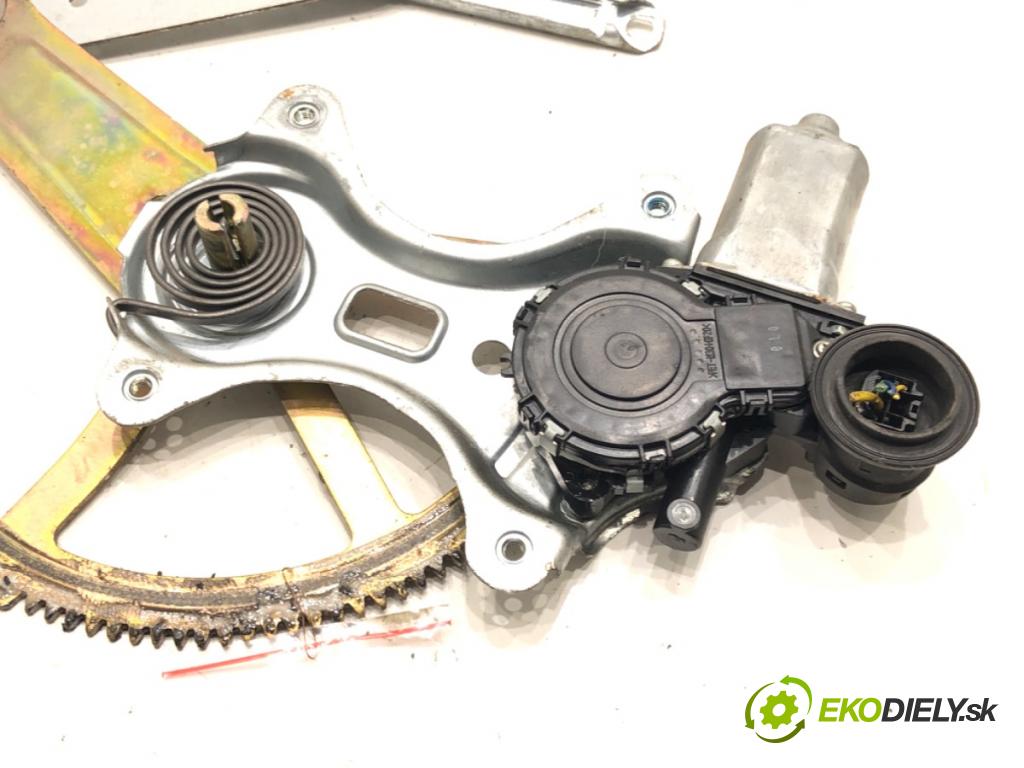 TOYOTA RAV 4 II (_A2_) 2000 - 2005    2.0 D 4WD (CLA20_, CLA21_) 85 kW [116 KM] olej napędowy 2001 - 2005  mechanismus okna levý přední část 85720-42070